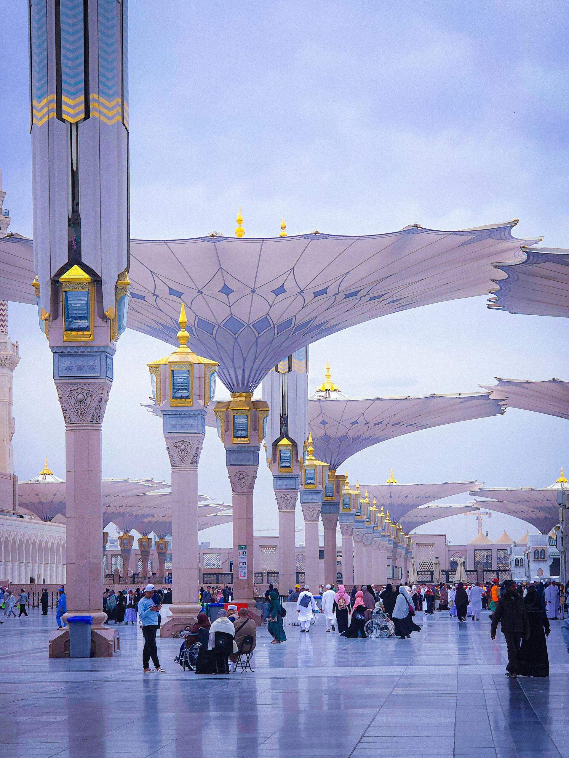 Ramzan in the Holy Cities: The Unique Atmosphere of Worship and Reflection in Makkah and Madinah