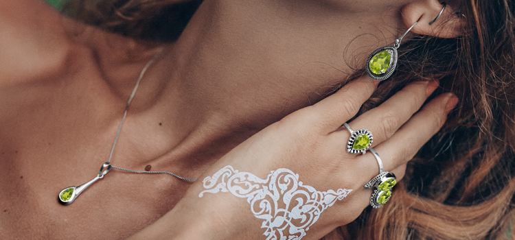 The Beauty And Energy Of August Birthstones